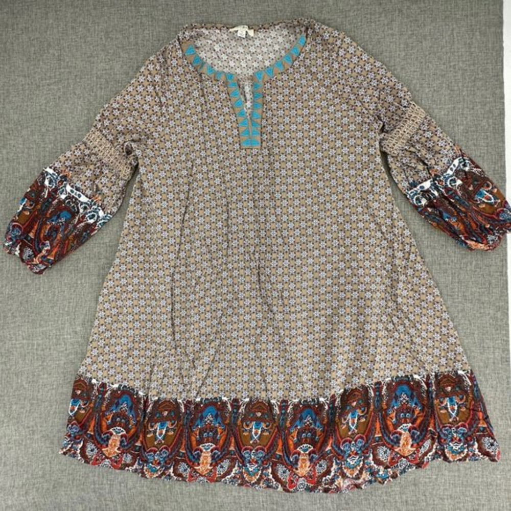 Omgee Shift Dress Embroidered Neckline r Detail Medium 3/4th Sleeve Boho
